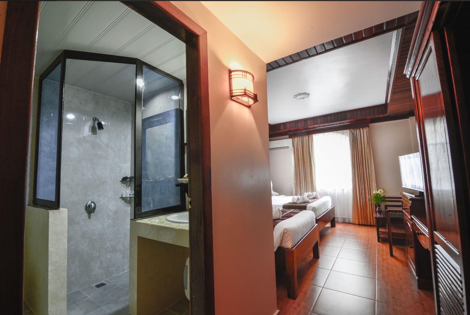 Angkor Pearl Hotel Siem Reap Exterior photo